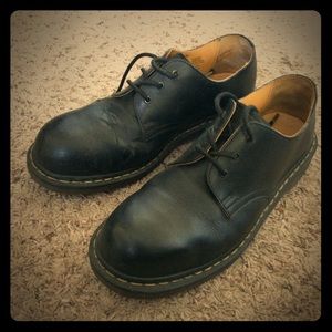 Dr. Martens Black 1925 5400